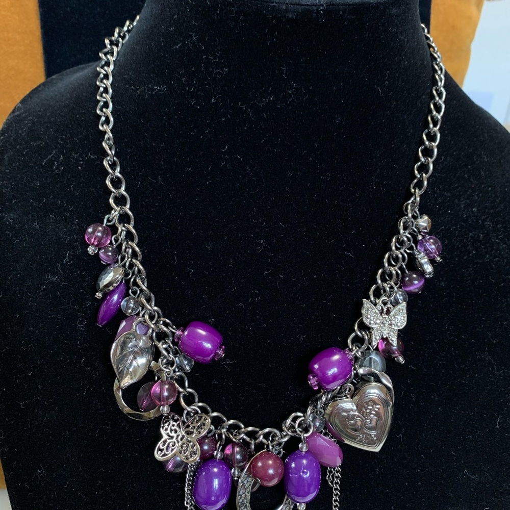 Purple and silver charm necklace - Picture 3 of 3